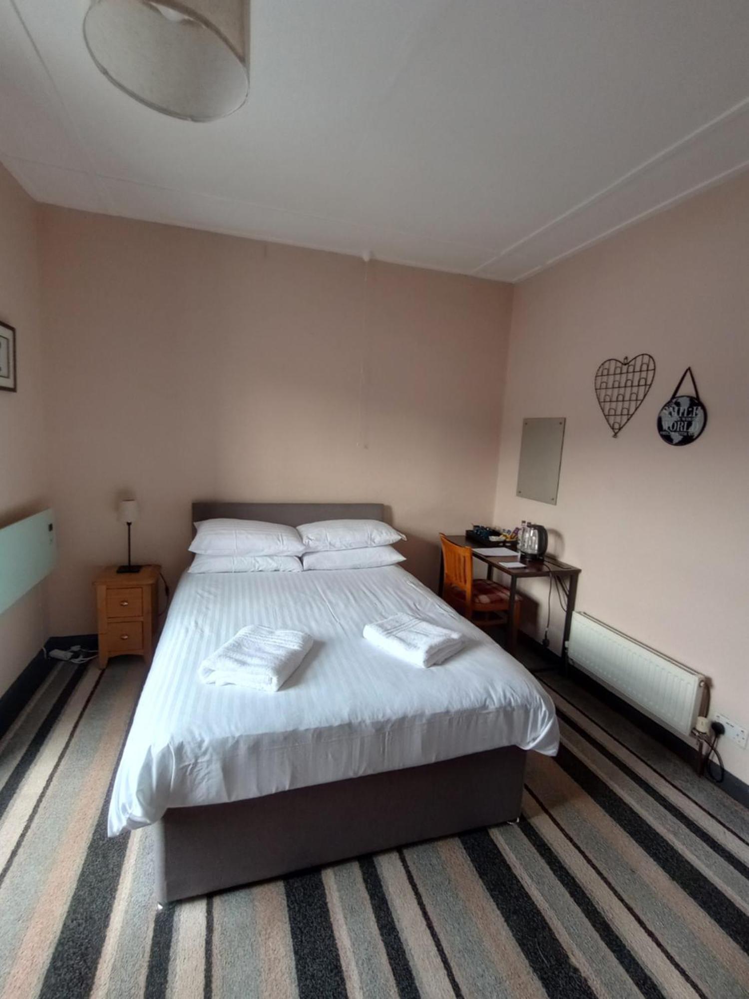 Goblin Ha' Otel Gifford Dış mekan fotoğraf